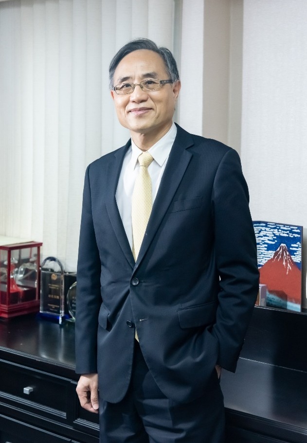 簡仲明